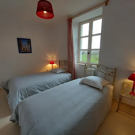 Le Presbytere Saint-Pierre-Sur-Erve